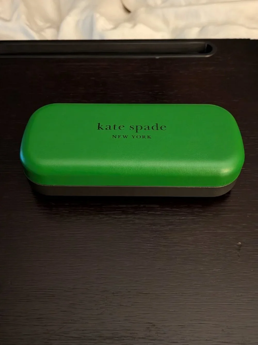 NEW SMALL/REGULAR Kate Spade Green and Black Eyeglasses Sunglasses Case